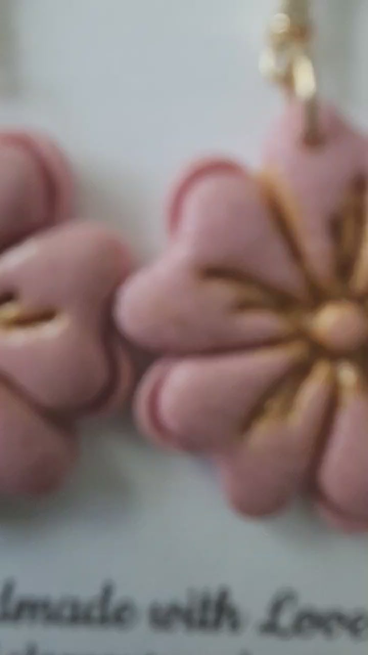 Video showing Rosalie earrings in all colors